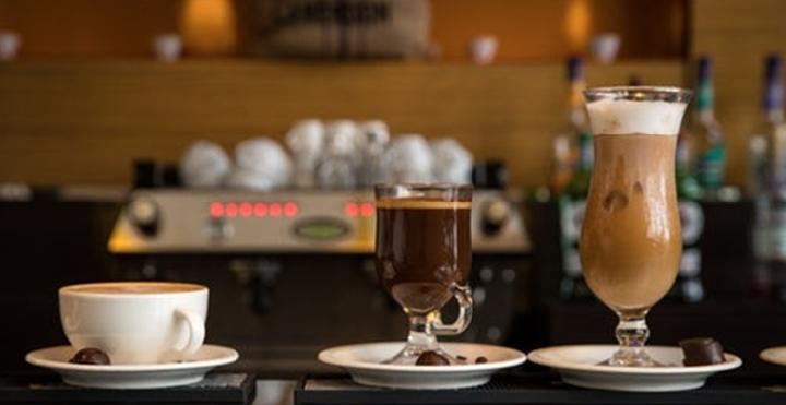 Hindari Minuman Kopi Saat Berpuasa